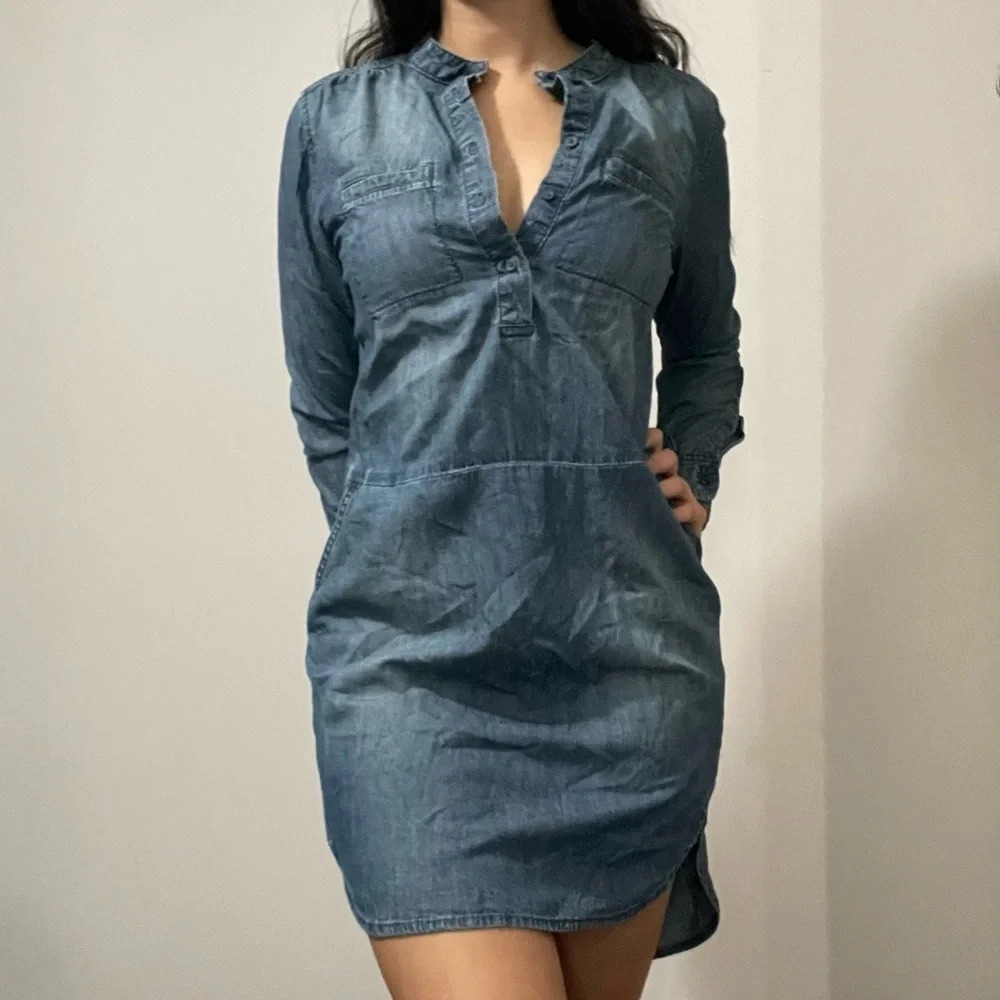 ✨ Joe Fresh Blue Jeans Shirt  Dress! Woman’s Size Small ✨ - Picture 2 of 10